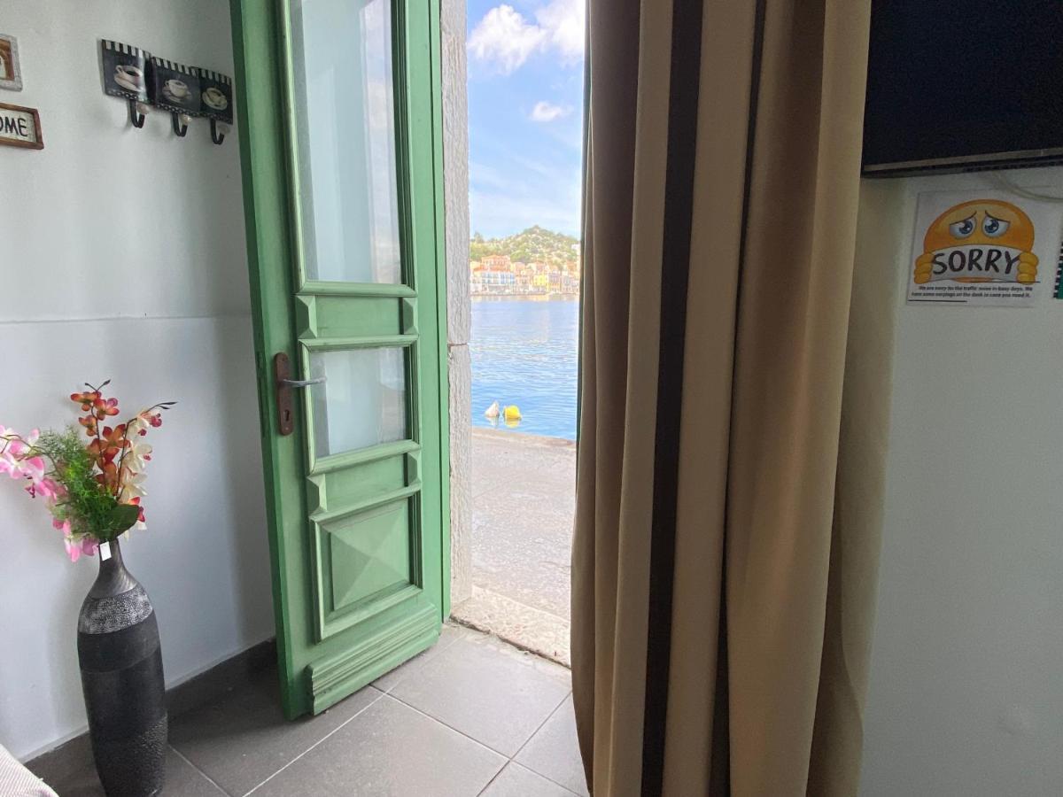 Apartamento Seafront - Harbour View , Pitini 1 Symi Exterior foto